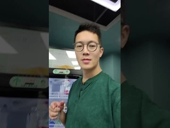 Máquina automática inteligente com IA para lanches e bebidas