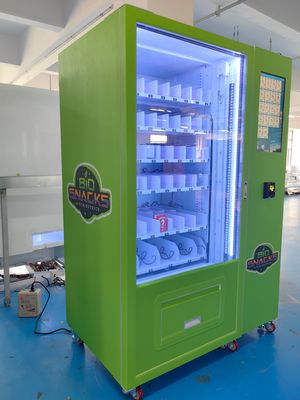 Máquina de venda de lanches com função de inventário em tempo real